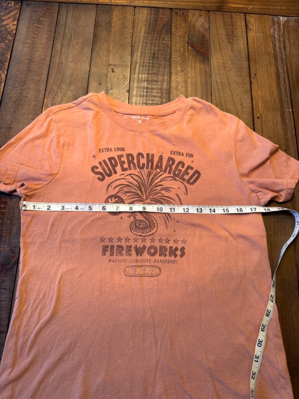 American Eagle Vintage-Inspired "Supercharged Fireworks" Graphic T-Shirt. Small - Picture 7 of 8
